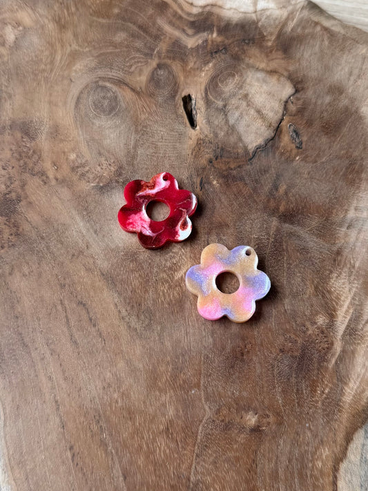 Fleur ajourée taille M