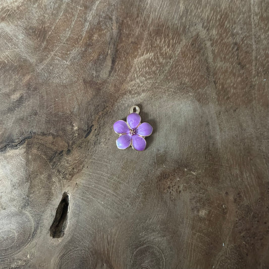 Fleur mauve