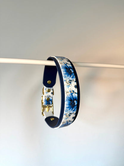 Collier fleurs bleues 25/38mm